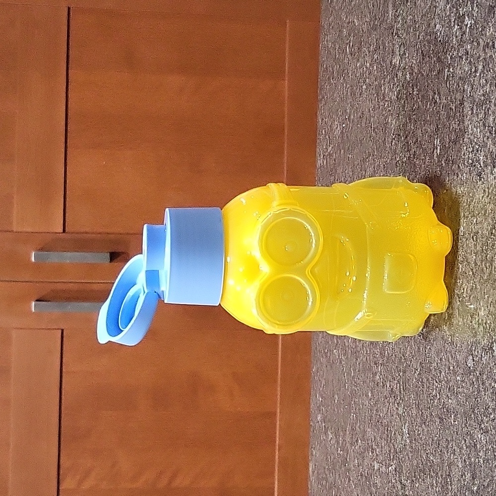 Tupperware Minion 350ml Water Bottle